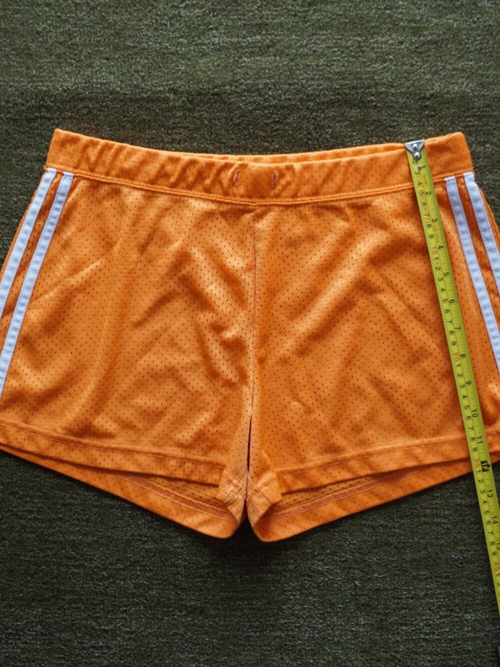 No Boundaries Orange Athletic Shorts 🍊🤍 best fit womens M - Picture 6 of 6